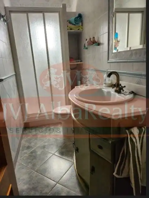Badezimmer von Haus oder Chalet zum Verkauf in Albacete mit Klimaanlage, Privatgarten und Terrasse