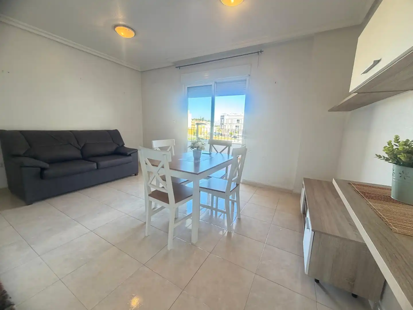 Wohnung zur Miete in Calle Blasco Ibáñez, 19, Dolores
