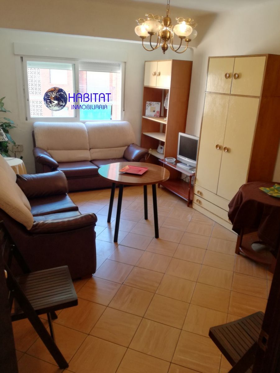 Sala d'estar de Pis de lloguer en  Granada Capital amb Terrassa i Moblat