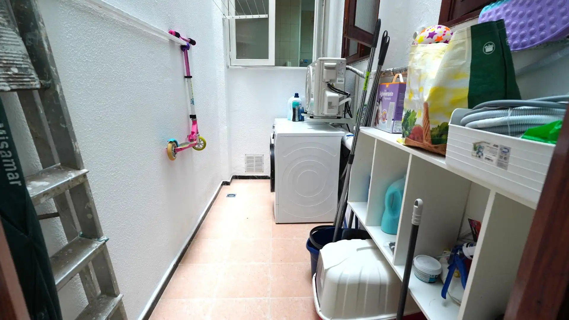 Cuina de Pis en venda en Las Palmas de Gran Canaria amb Traster