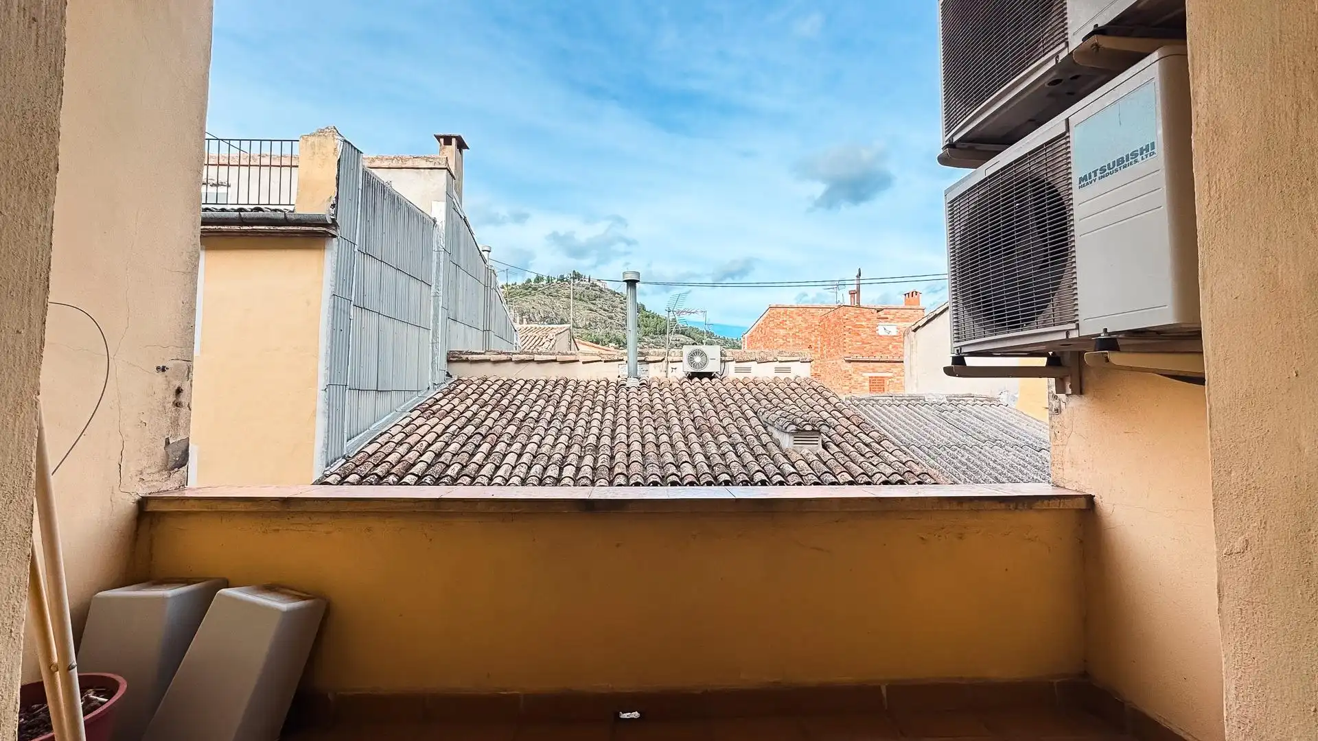 Balcony of Flat for sale in Planes  with Air Conditioner, Furnished and Balcony