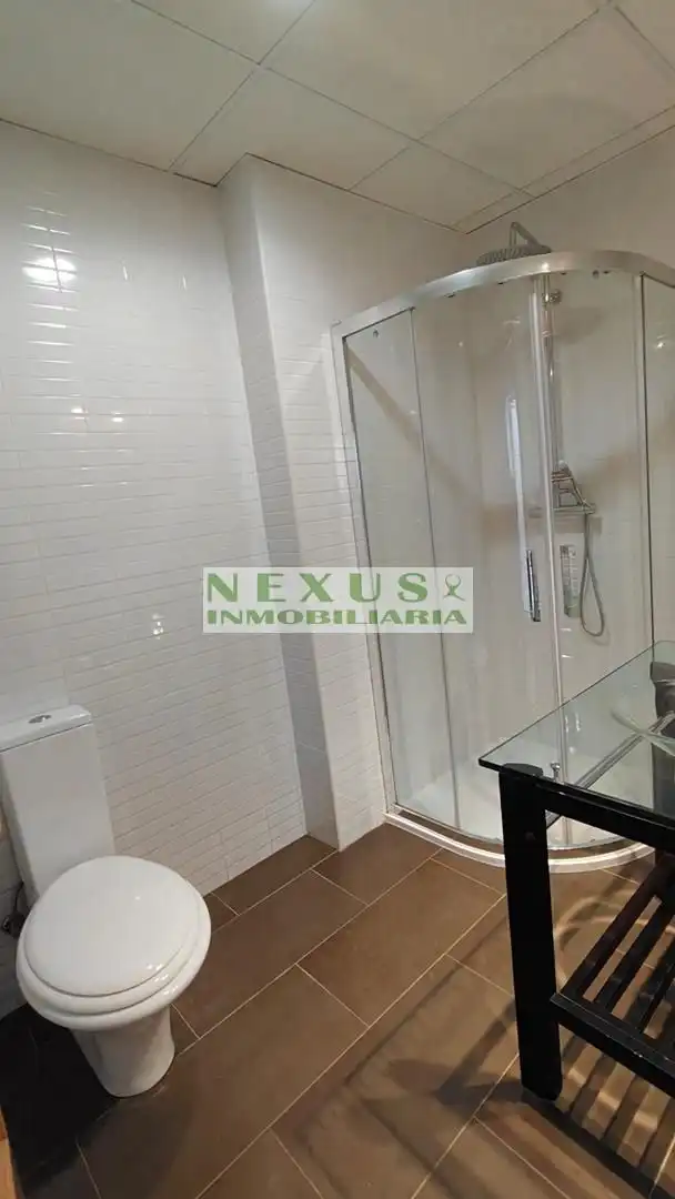Badezimmer von Wohnungen zum Verkauf in Cáceres mit Klimaanlage, Heizung und Abstellraum