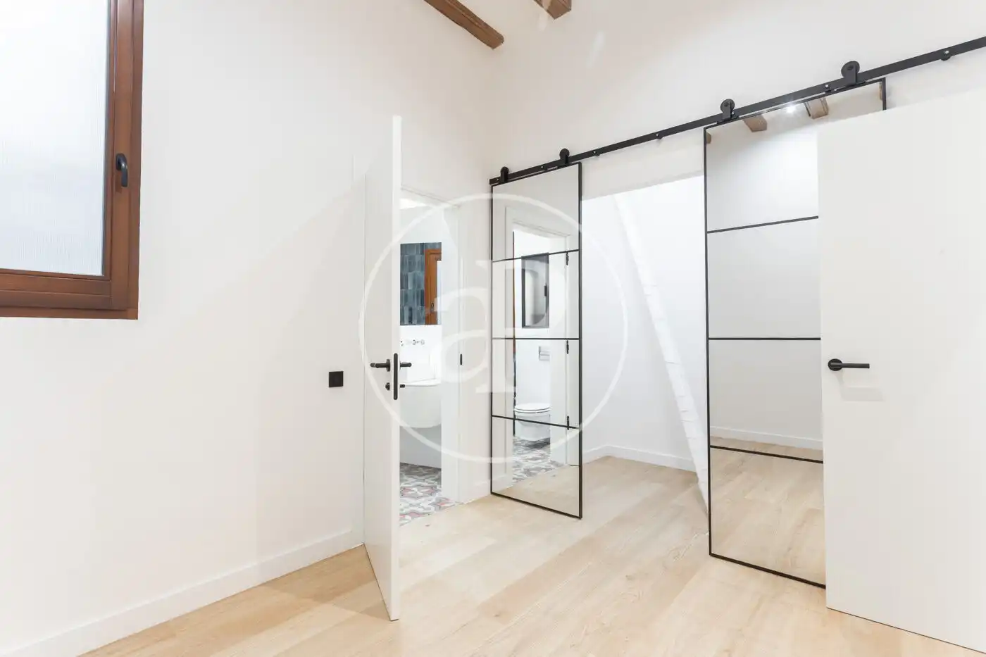 Piso en venta en Barcelona con Aire acondicionado, Calefacción y Balcón