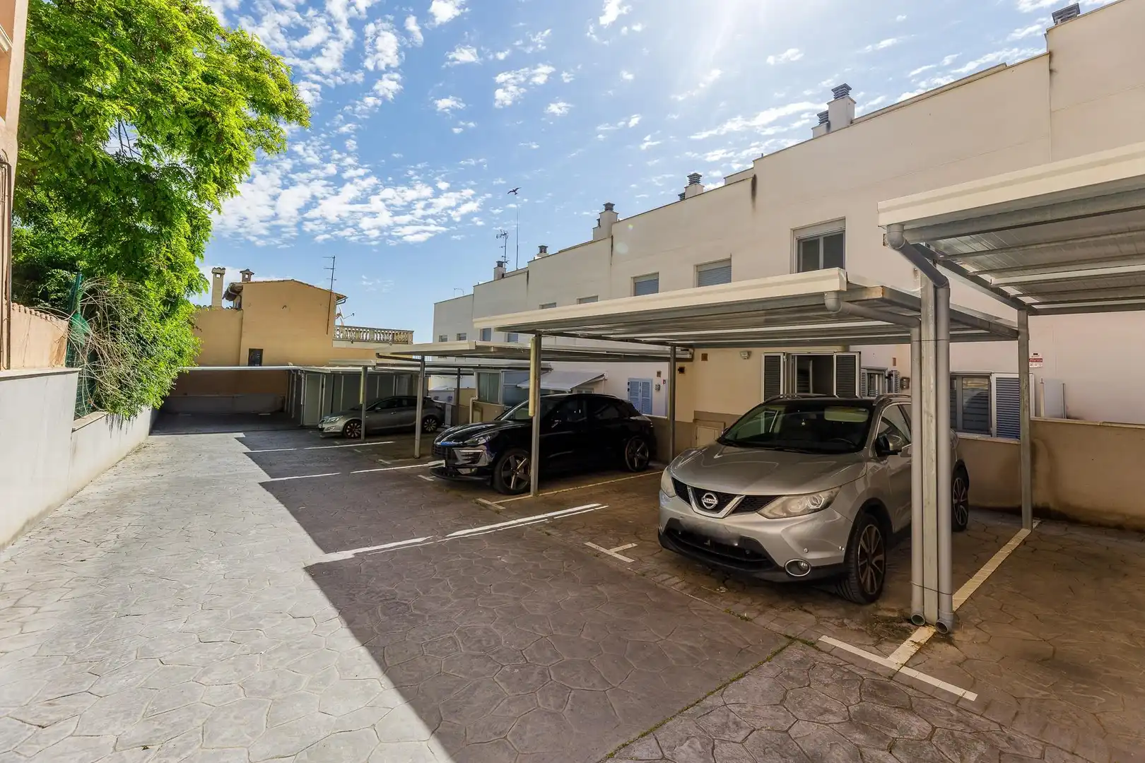Aparcament de Casa adosada en venda en  Palma de Mallorca amb Aire condicionat, Calefacció i Jardí privat
