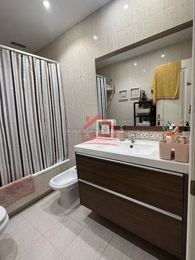 Baño de Casa o chalet en venta en Vélez-Málaga con Aire acondicionado, Calefacción y Terraza