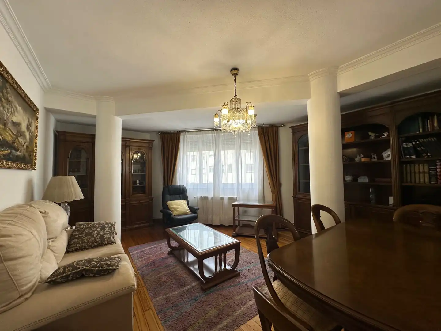 Sala de estar de Piso de alquiler en Santiago de Compostela  con Calefacción, Parquet y Amueblado