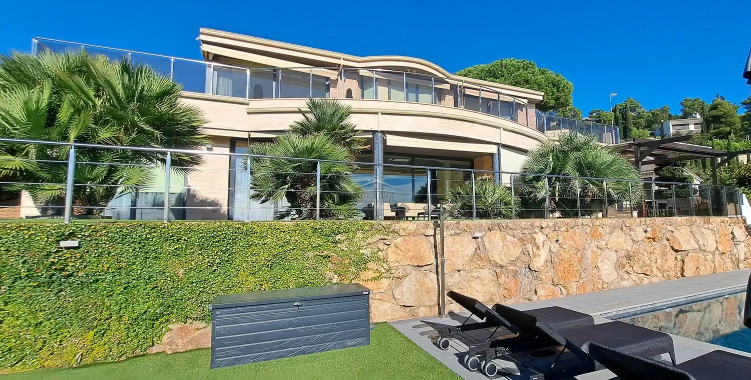 Casa o xalet en venda a AQUARIO, Santa María de Llorell