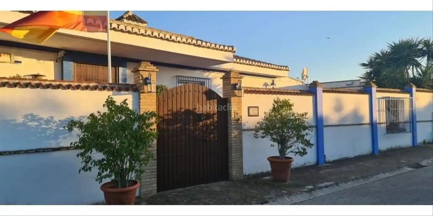 Xalet en venda a Calle Almeria 40