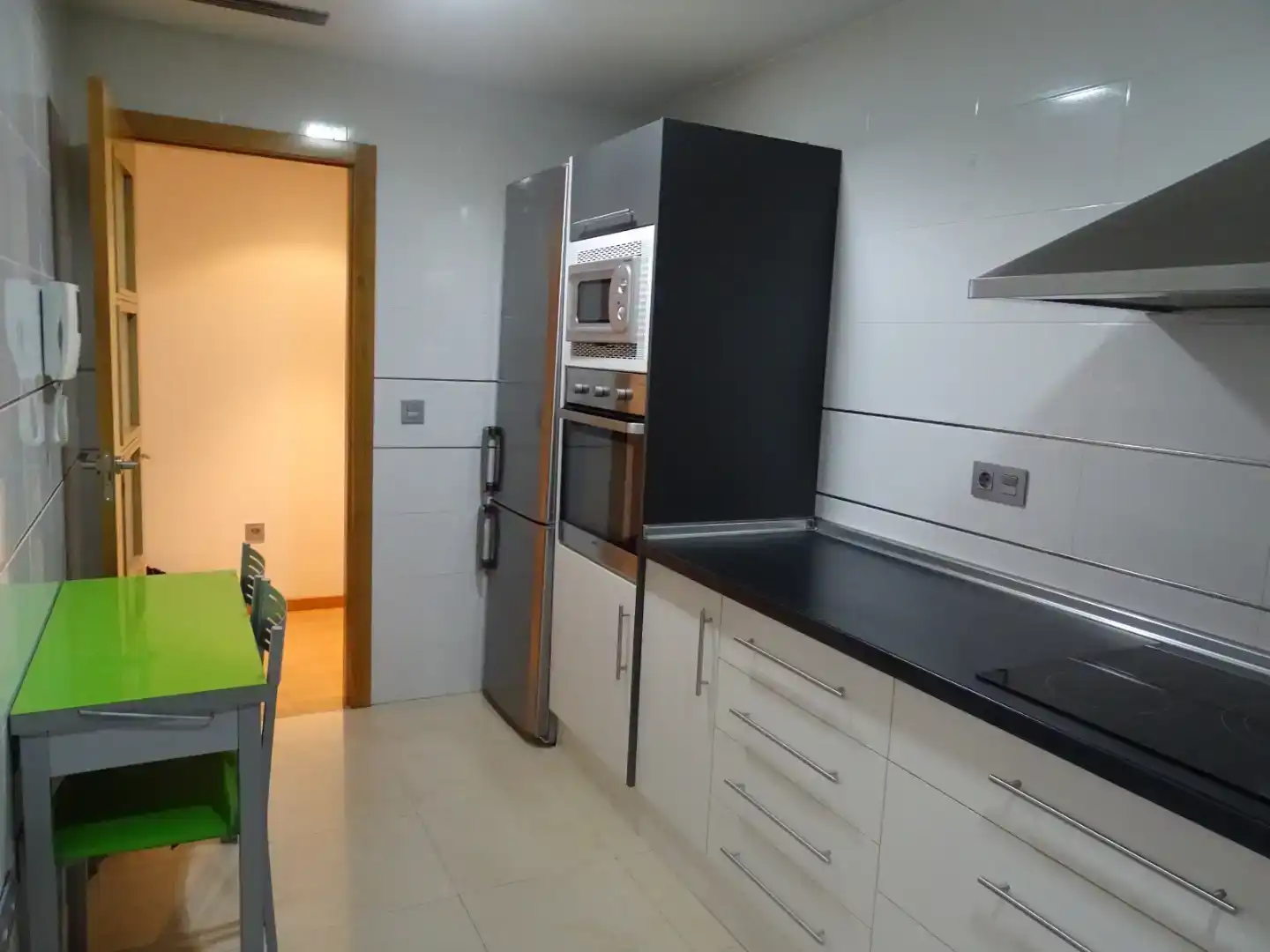 Cuina de Apartament en venda en  Murcia Capital amb Aire condicionat i Piscina
