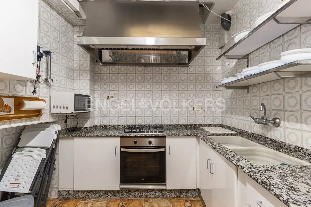 Kitchen of Houses for sale in Alcublas  with Air Conditioner, Heating and Terrace