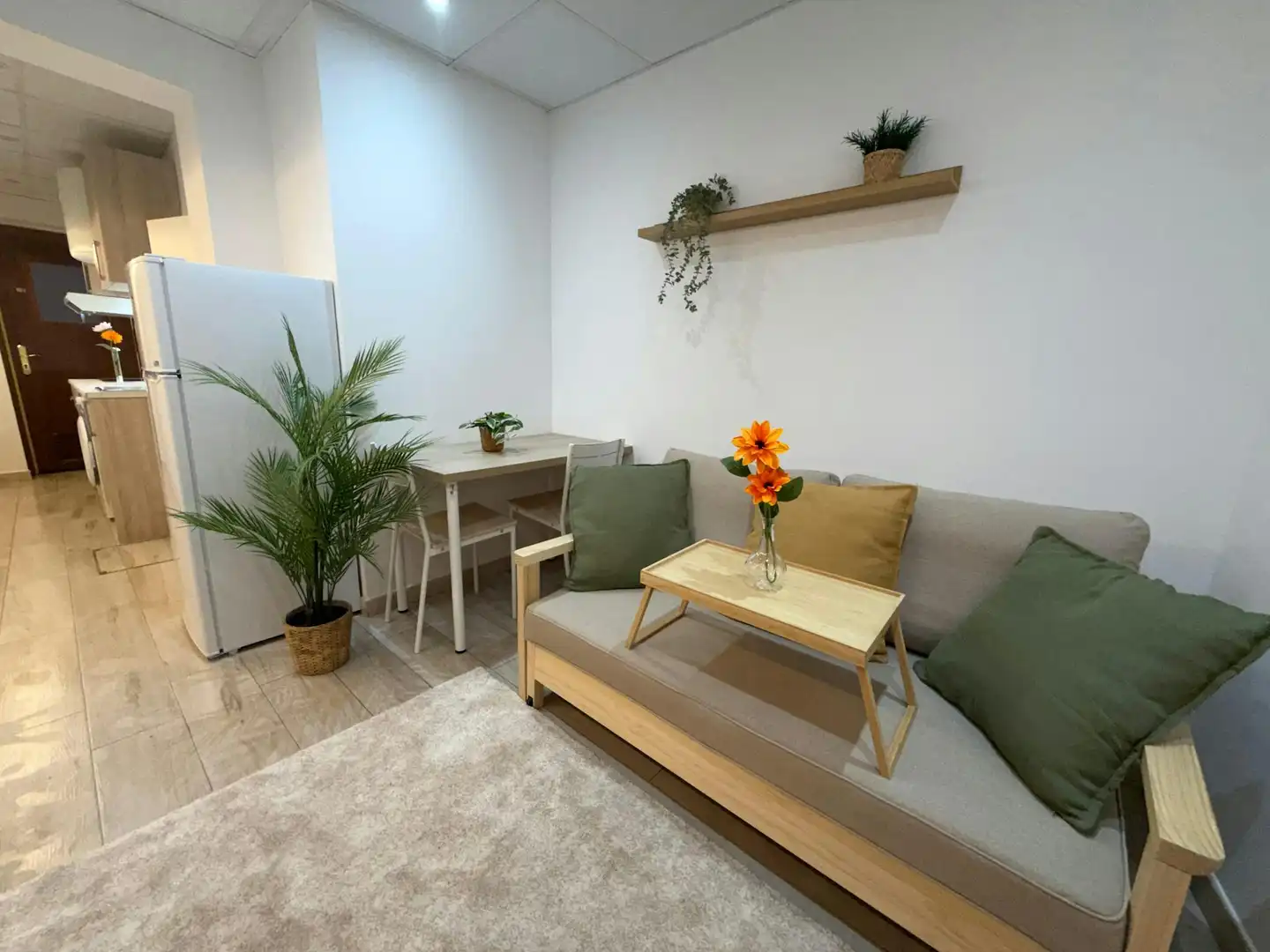 Living room of Flat for rent in Madrid  with Heating, Furnished and Washing machine
