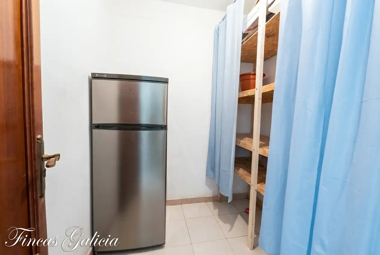 Flat with terrace for sale in Avenida de Portugal 15, imagen 7