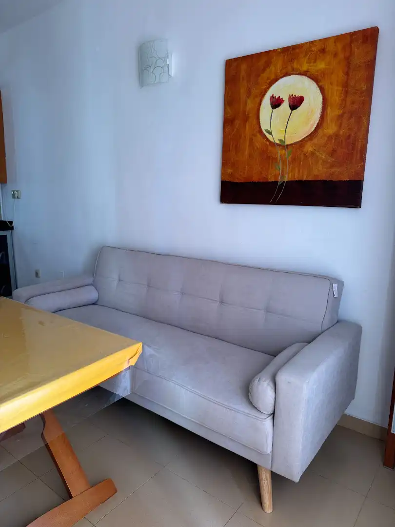 Sala de estar de Piso de alquiler en Benalmádena con Aire acondicionado, Calefacción y Terraza