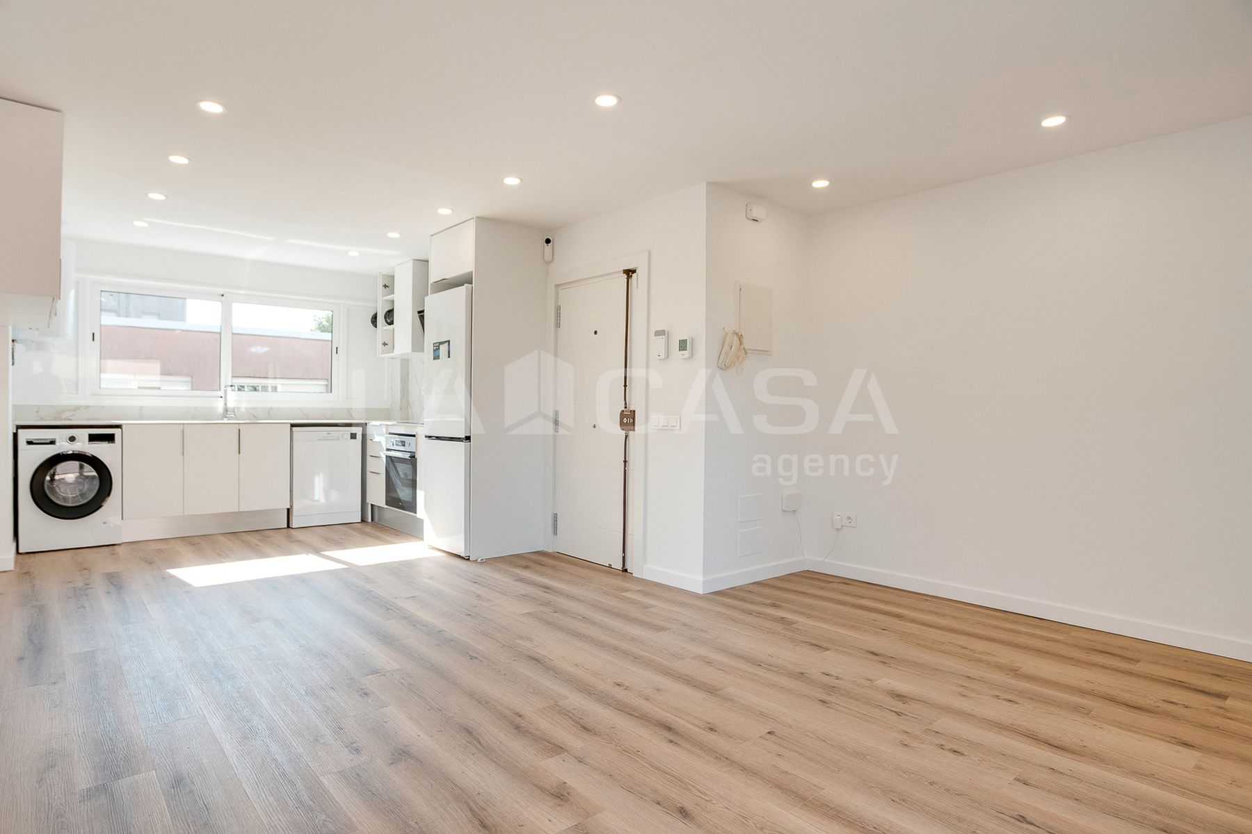 Attic for sale in  Barcelona Capital  with Air Conditioner and Balcony