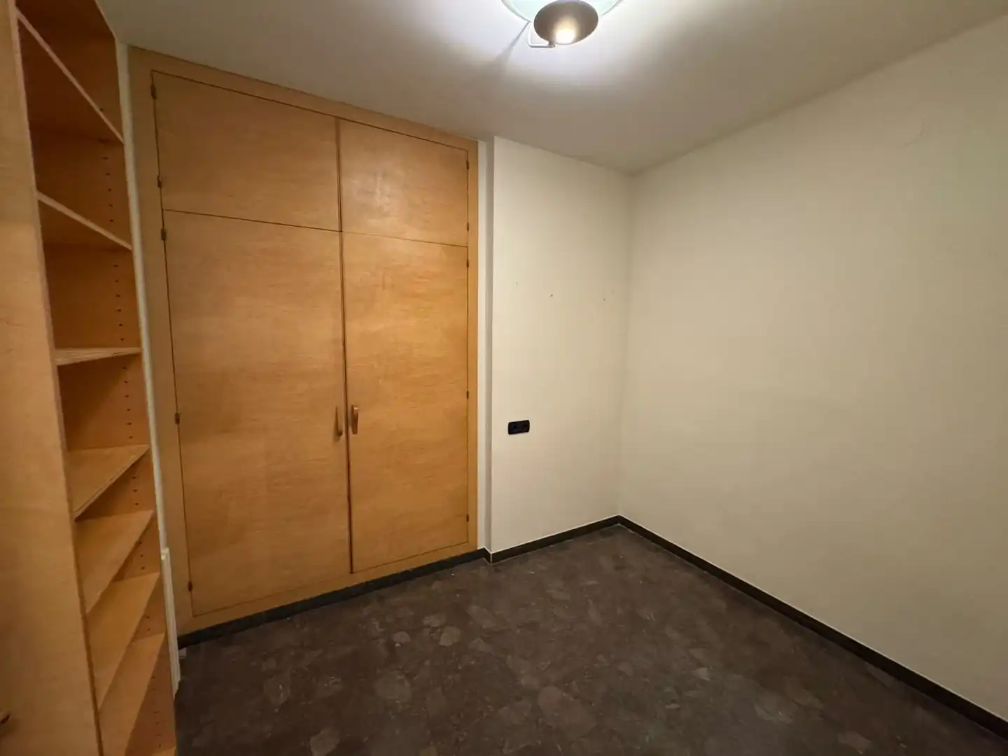 Habitación de Piso de alquiler en Sant Cugat del Vallès con Calefacción, Terraza y Piscina