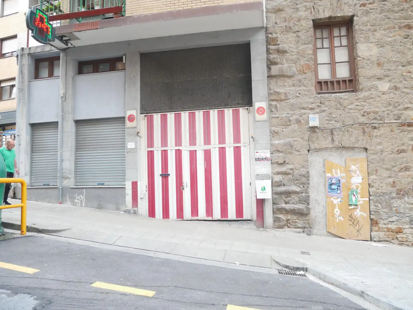 Exterior view of Garage for sale in Basauri 
