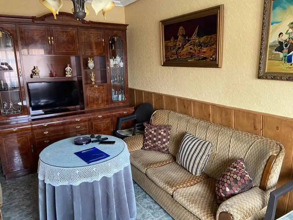 Wohnzimmer von Einfamilien-Reihenhaus zum Verkauf in Benavente