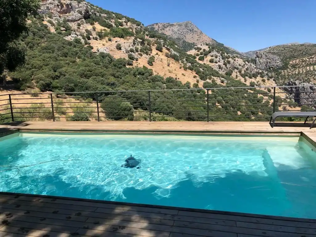 Piscina de Terreno en venta en Jaén
