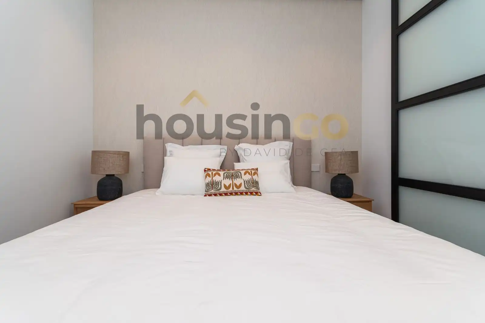 Schlafzimmer von Wohnung zum Verkauf in Madrid mit Klimaanlage, Heizung und Möbliert