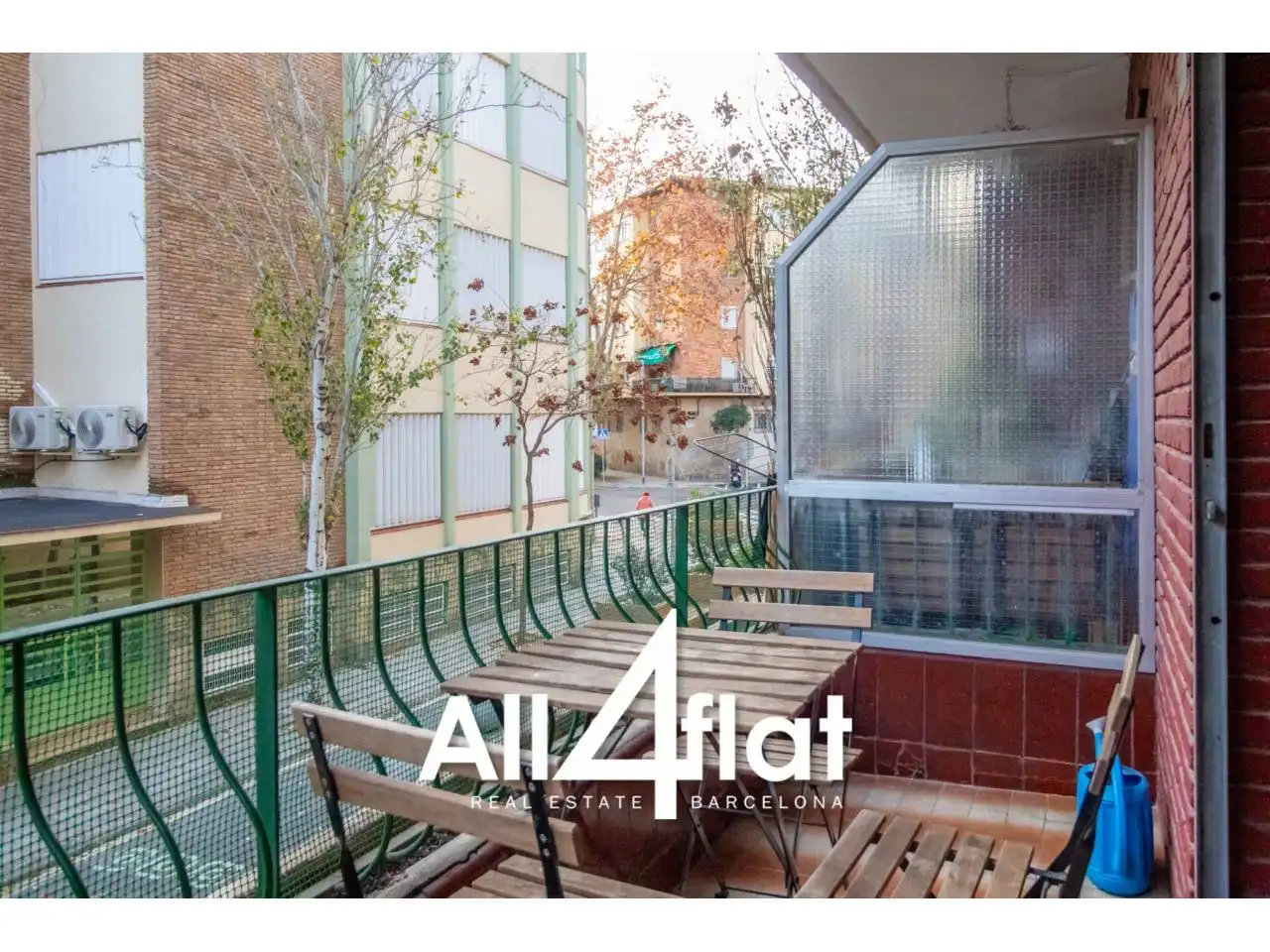 Appartamento con terrazza in affitto a Calle Can Ros