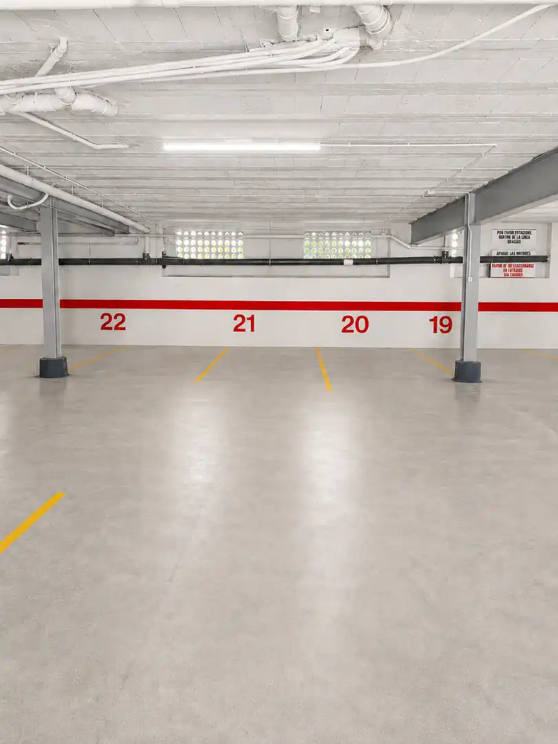 Parking de Piso en venta en Castell d'Aro, Platja d'Aro i s'Agaró con Balcón