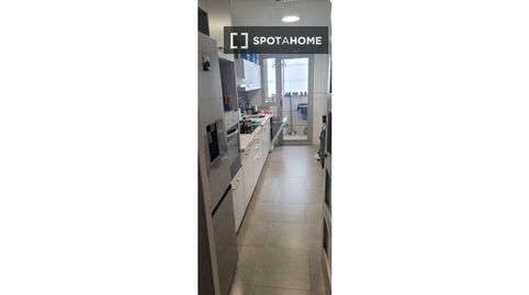 Foto 2 de Piso de alquiler en Penya - Roja - Avda. Francia, Valencia Capital