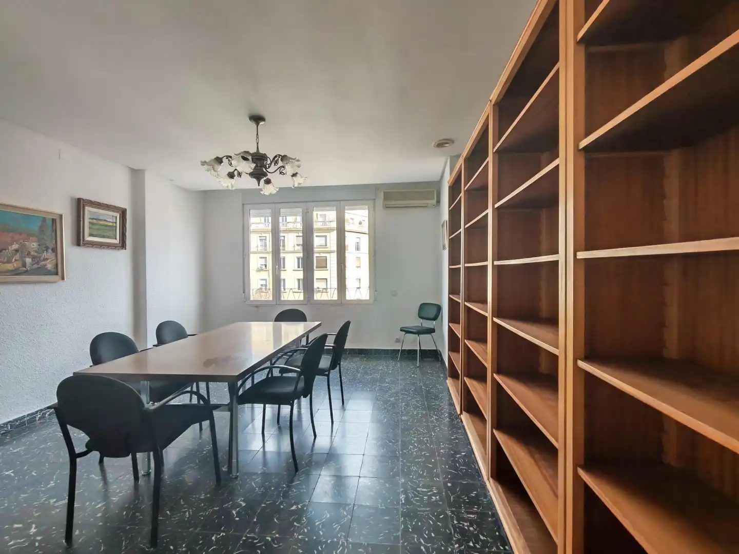 Comedor de Oficina de alquiler en Valencia con Aire acondicionado