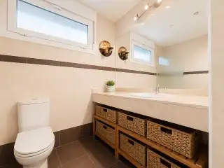 Baño de Casa o chalet en venta en Rivas-Vaciamadrid con Aire acondicionado, Calefacción y Jardín privado