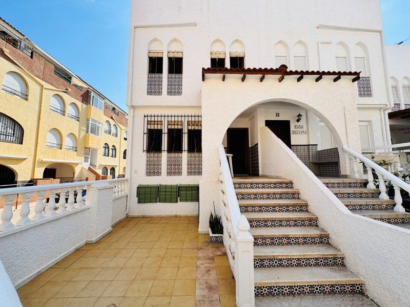 Vista exterior de Finca rústica en venda en Torrevieja
