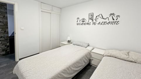 Foto 2 von Wohnung zur Miete in C. Capitán Dema, Benalúa, Alicante / Alacant