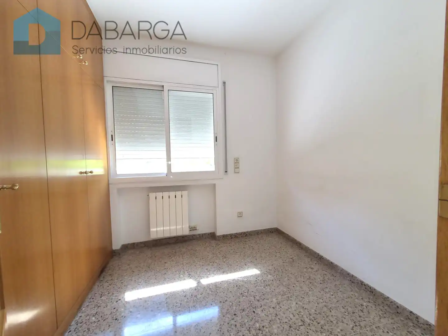 Habitación de Piso en venta en Ripollet con Calefacción, Trastero y Horno
