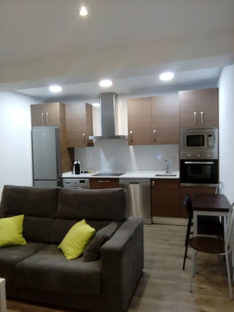 Apartamento de alquiler en Calle Sol Oriente, Sancti Spiritus - San Juan