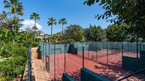 Foto 2 de Apartamento de alquiler en La Dama de Noche - La Alzambra, Marbella