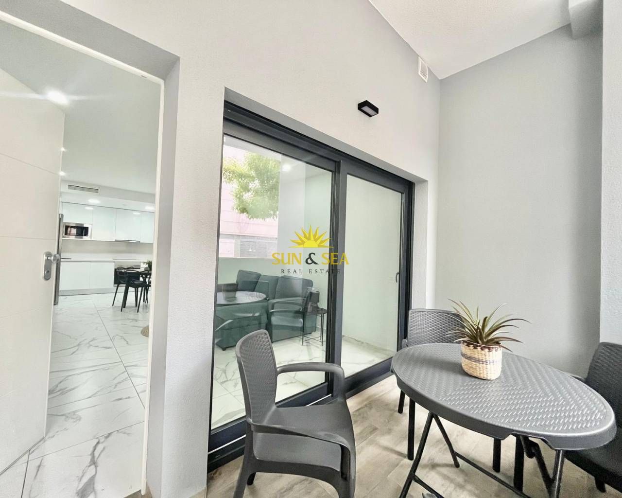 Terrace of Planta baja to rent in Torrevieja  with Air Conditioner, Heating and Swimming Pool
