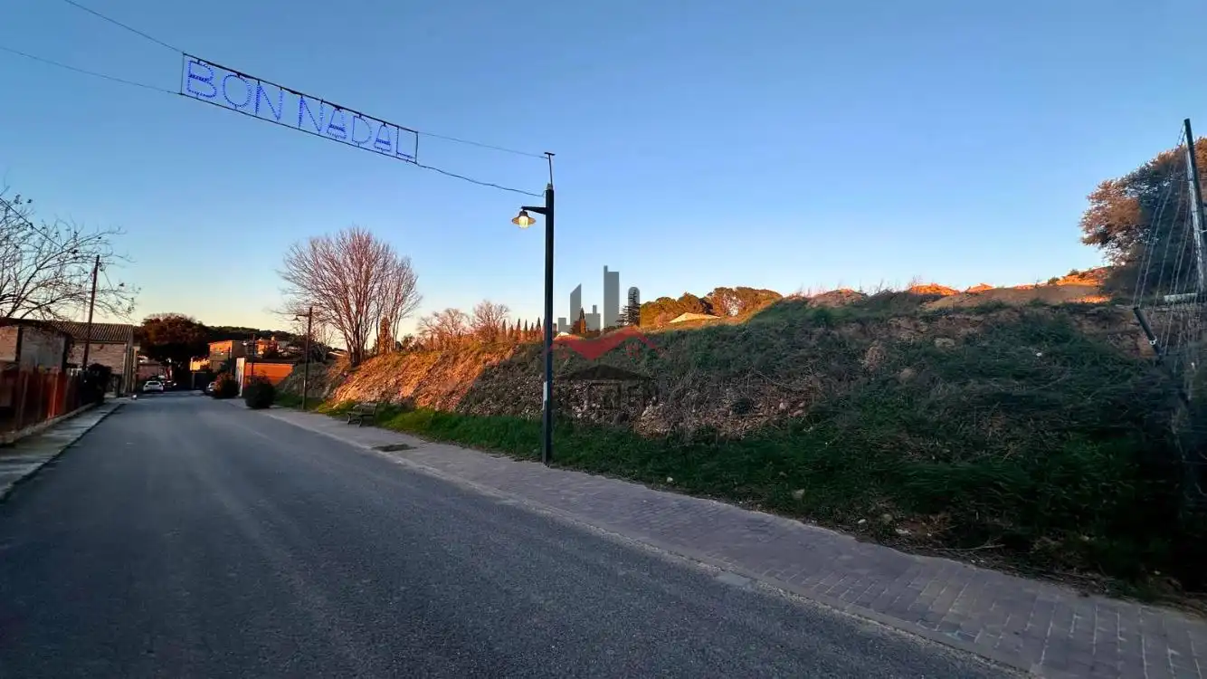 Residencial en venta en de les Eres, Saus, Camallera i Llampaies