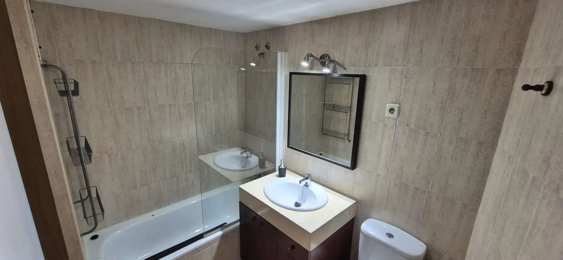 Bathroom of Flat for sale in Caputxins - Ambulatori  