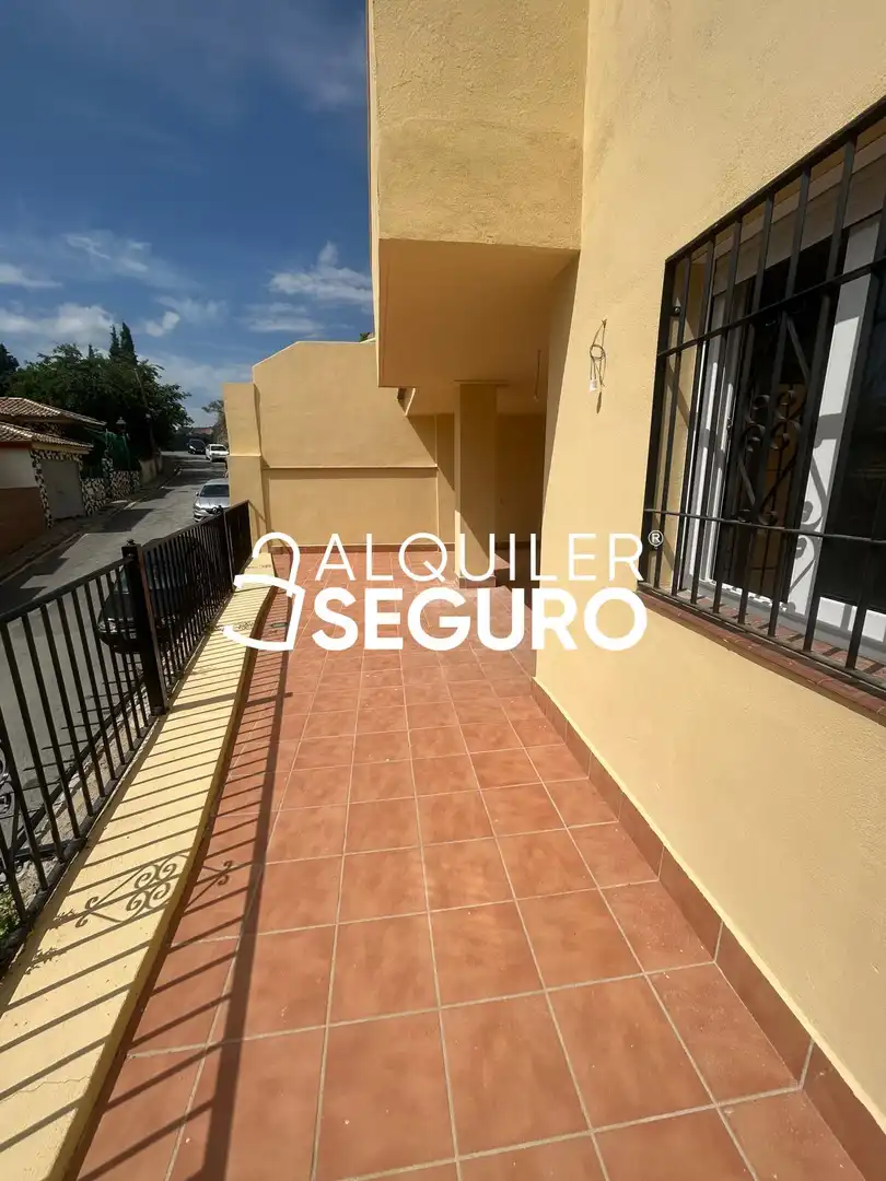 Terraza de Piso de alquiler en Cenes de la Vega con Terraza