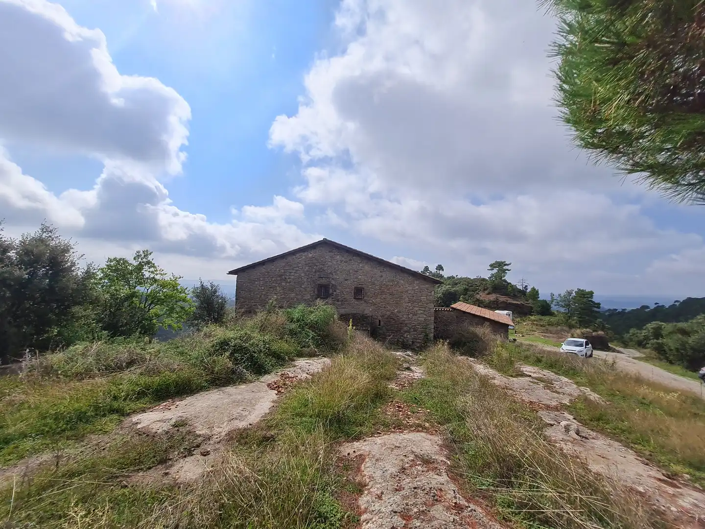 Country homes for sale in Olvan