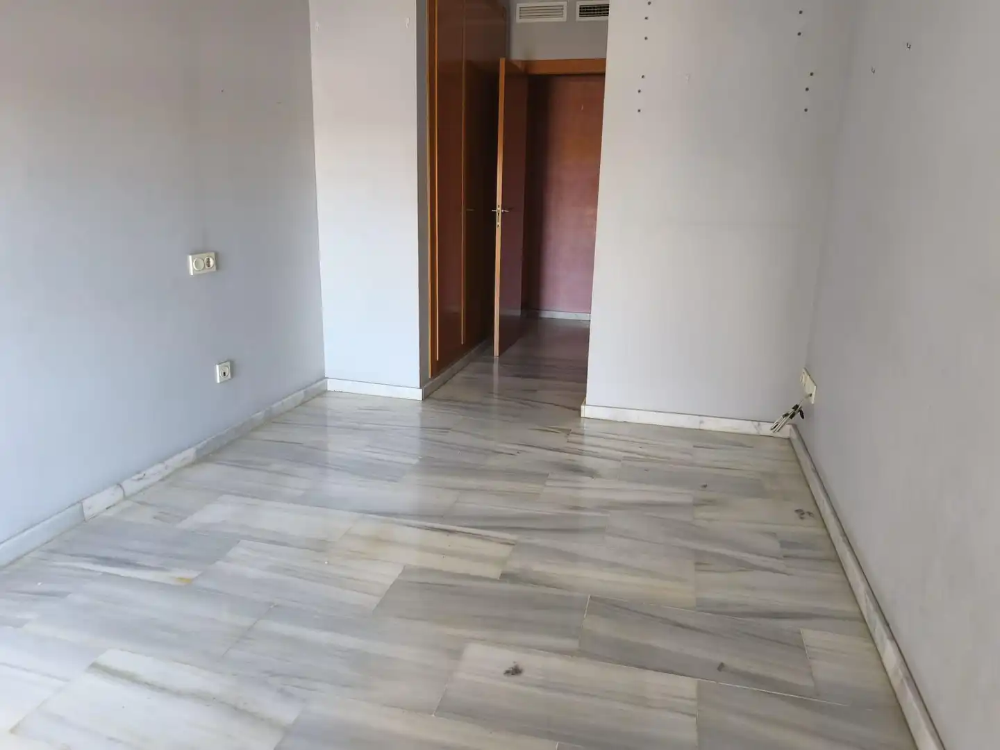Pis en venda en Castellón de la Plana / Castelló de la Plana amb Aire condicionat, Terrassa i Traster