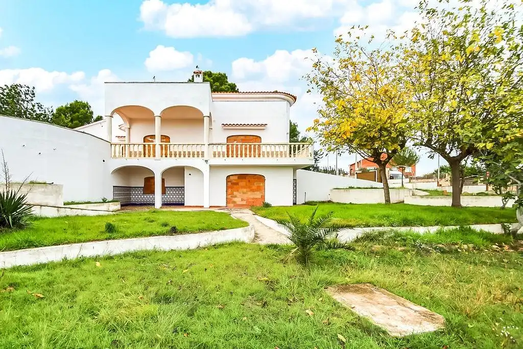 Vista exterior de Casa o chalet en venta en Altafulla con Jardín privado, Terraza y Piscina