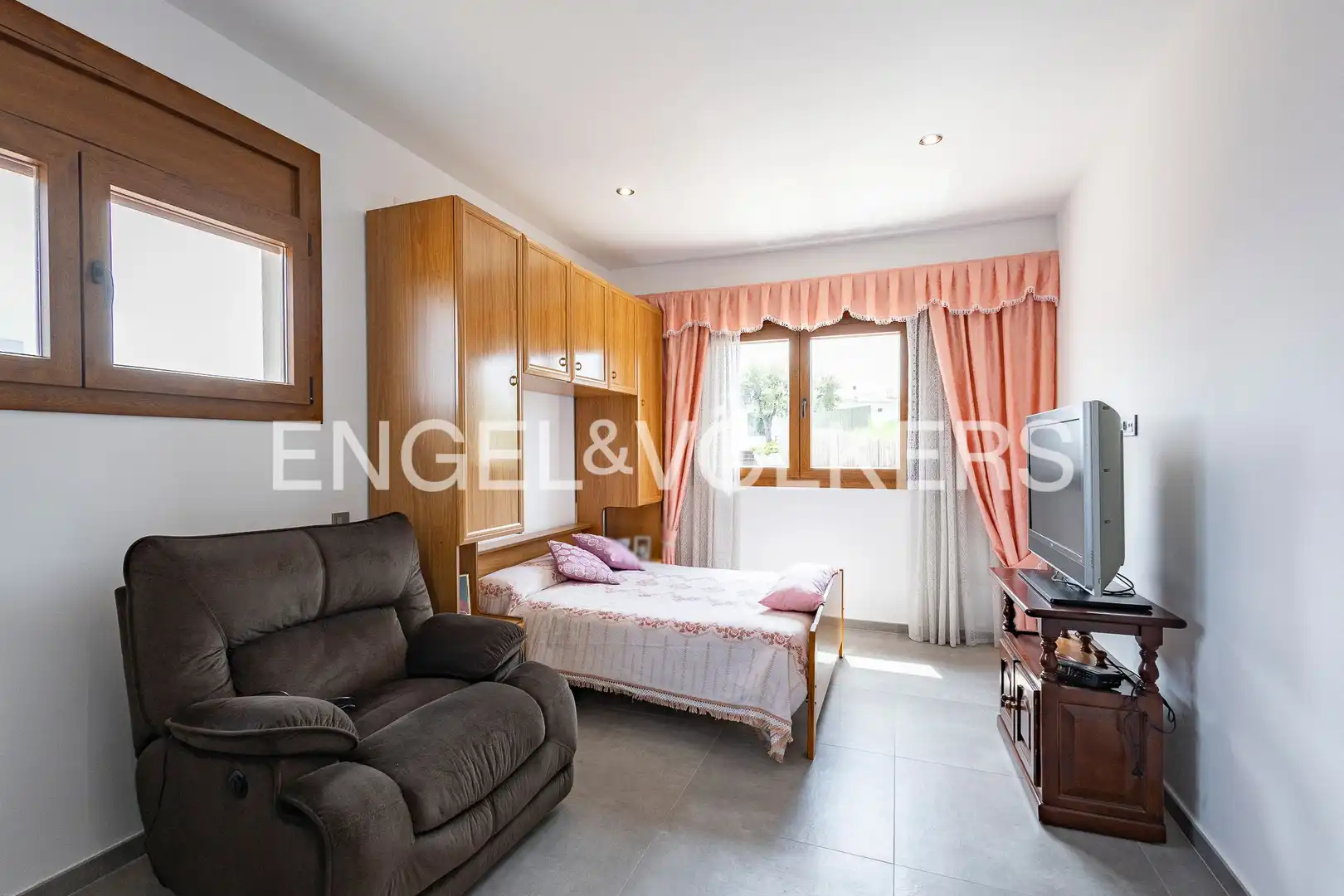 Houses for sale in Sant Sadurní d'Anoia  with Air Conditioner, Heating and Private garden