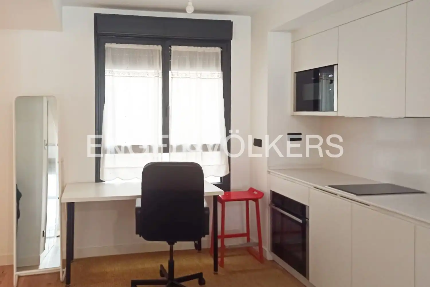Cocina de Piso de alquiler en Madrid con Aire acondicionado, Calefacción y Jardín privado