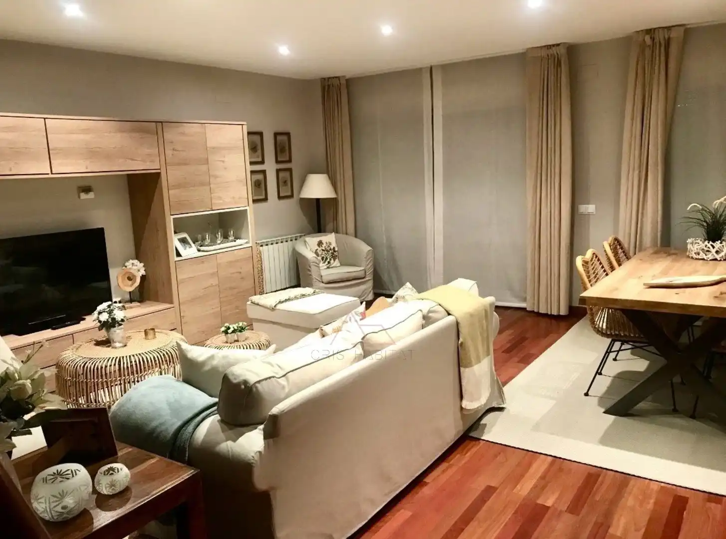 Living room of Houses for sale in Lleida  with Air Conditioner, Parquet flooring and Terrace