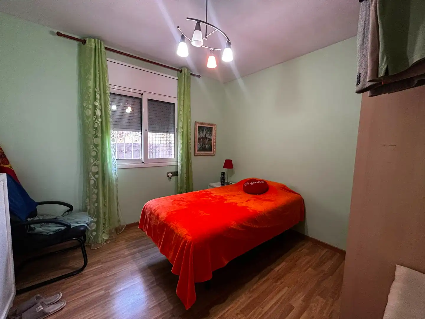 Dormitori de Casa o xalet en venda en Tordera amb Jardí privat i Terrassa