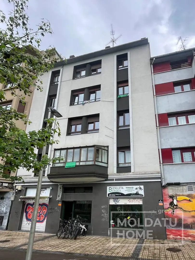 Außenansicht von Wohnung zum Verkauf in Donostia - San Sebastián  mit Heizung und Terrasse
