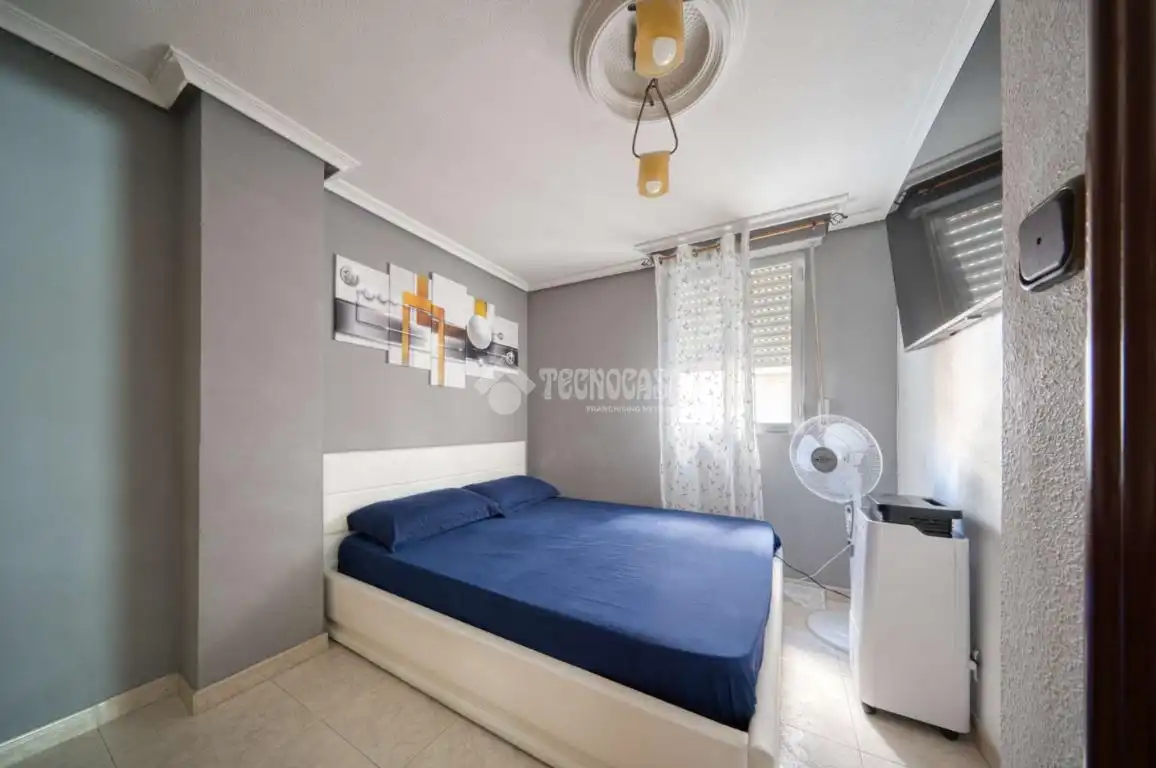 Bedroom of Flat for sale in Valladolid  with Terrace