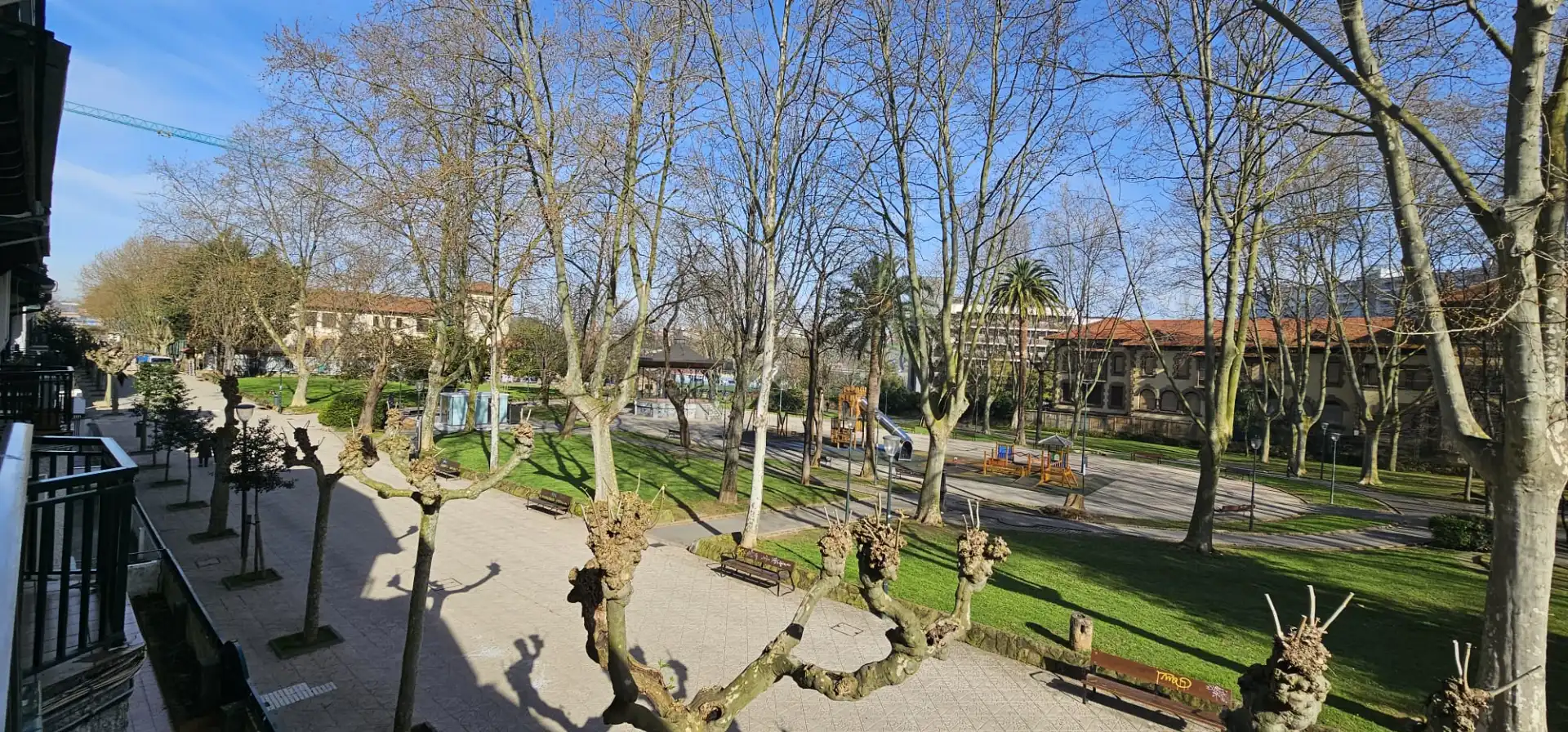 Vista exterior de Piso en venta en Barakaldo  con Balcón