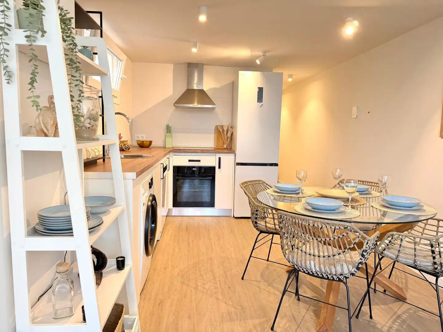Küche von Wohnung zur Miete in Fuengirola mit Klimaanlage, Terrasse und Möbliert