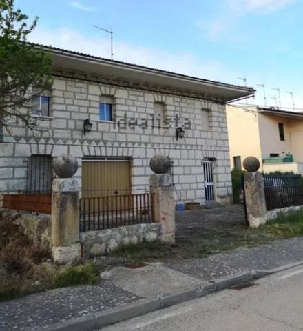 Casa-chalet en Venta en Cardeñuela Riopico