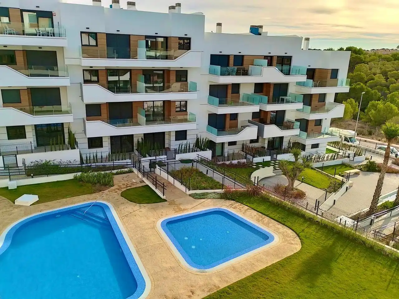 Appartement compact avec ascenseur à vendre à Orihuela Costa